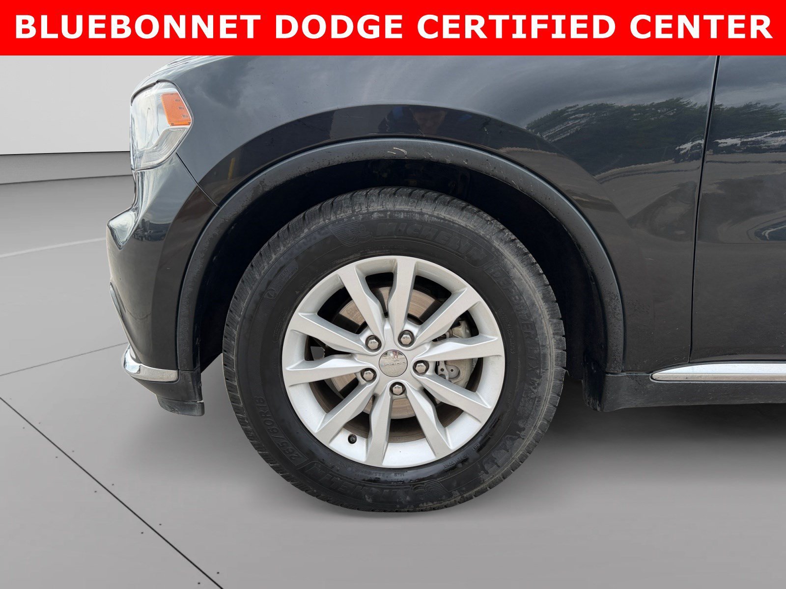 Used 2015 Brilliant Black Crystal Pearlcoat Dodge SXT image 9