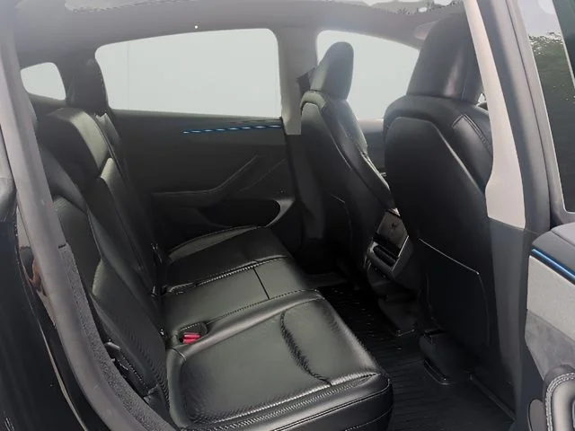 Used 2026  Tesla LONG RANGE image 54