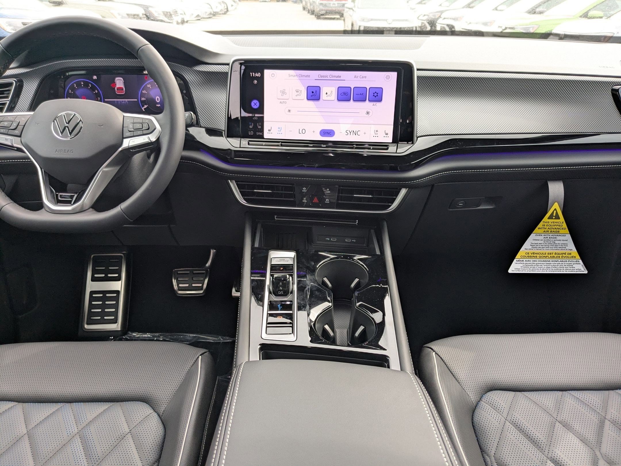 2026 Volkswagen Atlas Cross Sport SEL Premium R-LINE - Photo 14