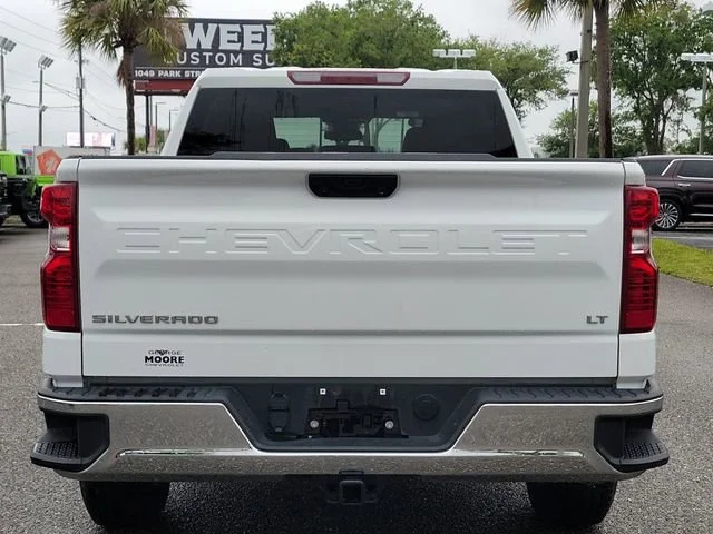 2025 Chevrolet Silverado 1500 LT - Photo 8