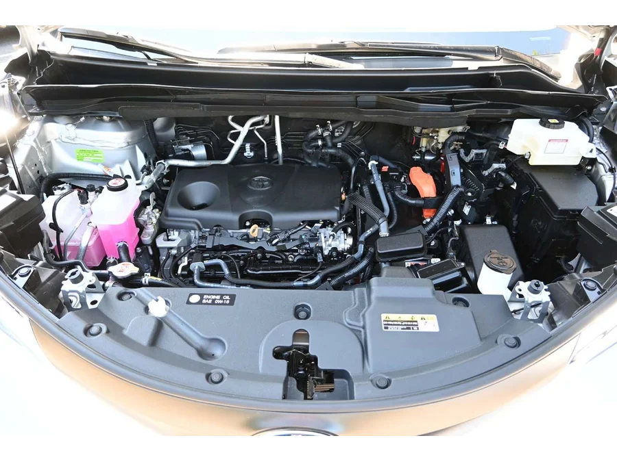 New 2025 SILVER Toyota XLE+ AWD Mobility Handicap Van image 35