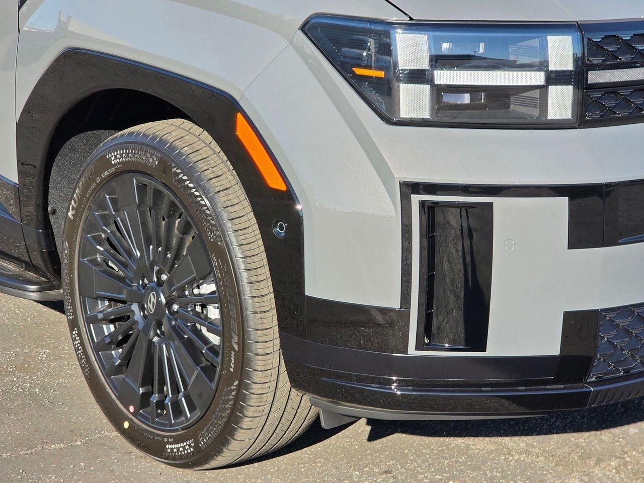 New 2026 Hampton Gray Hyundai Calligraphy image 10
