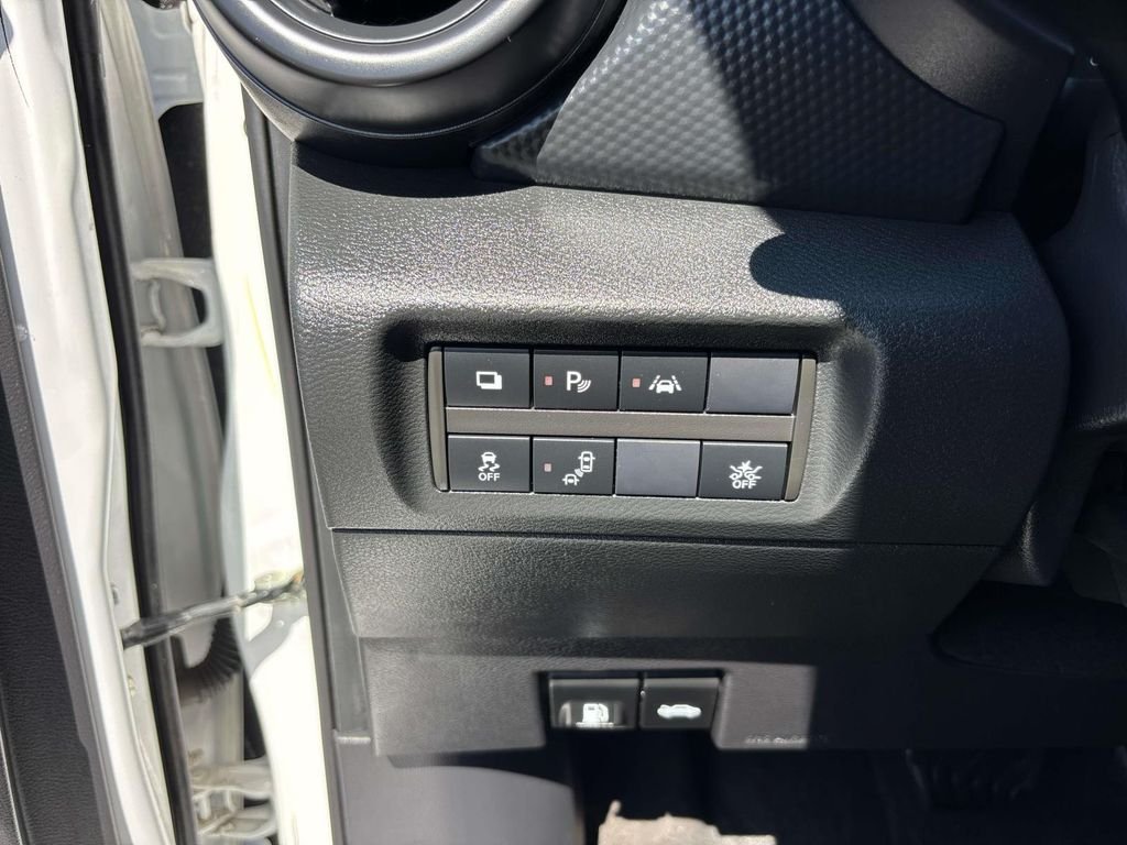 Used 2024 White Nissan S image 16