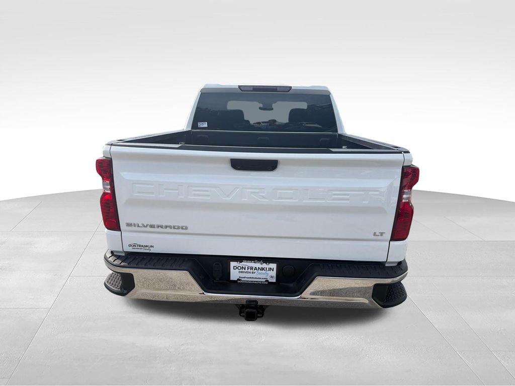 Used 2023 White Chevrolet LT image 4