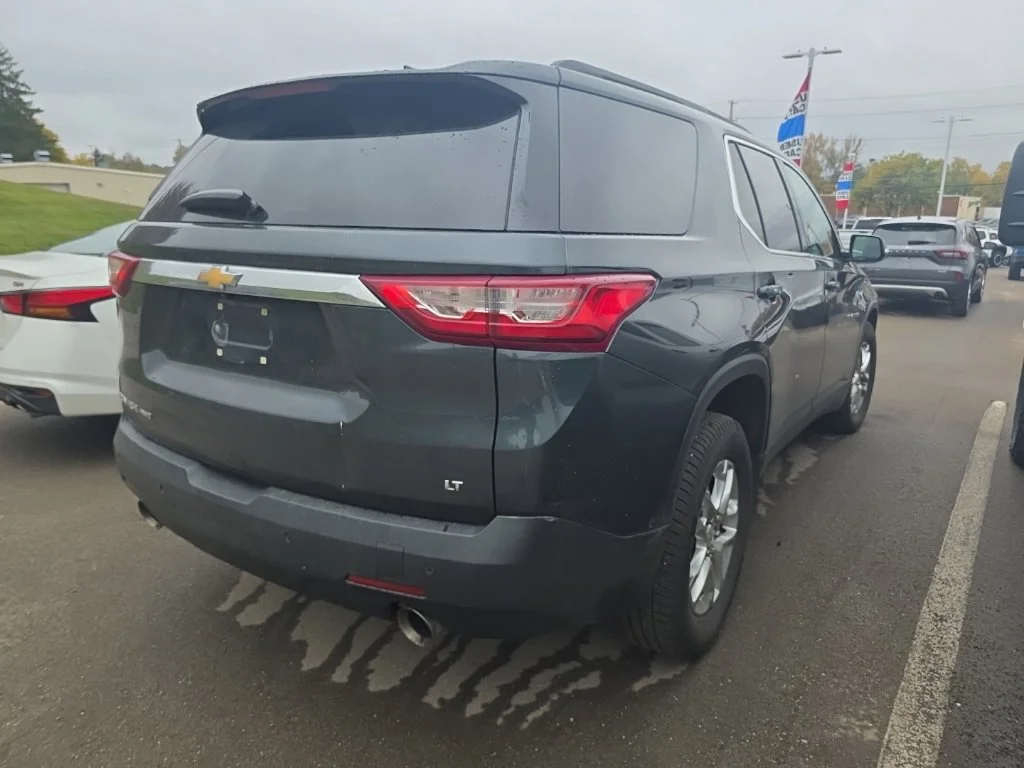 Used 2020 Gray Chevrolet LT image 8
