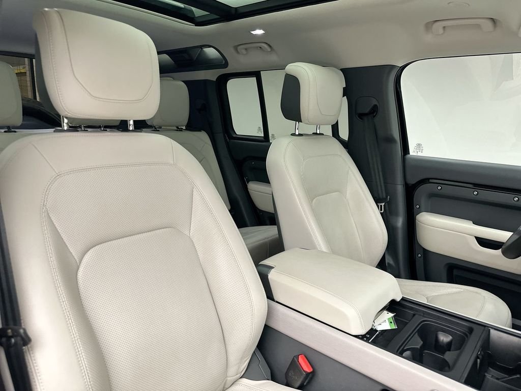 Certified Used 2024 Santorini Black Metallic Land Rover S image 18