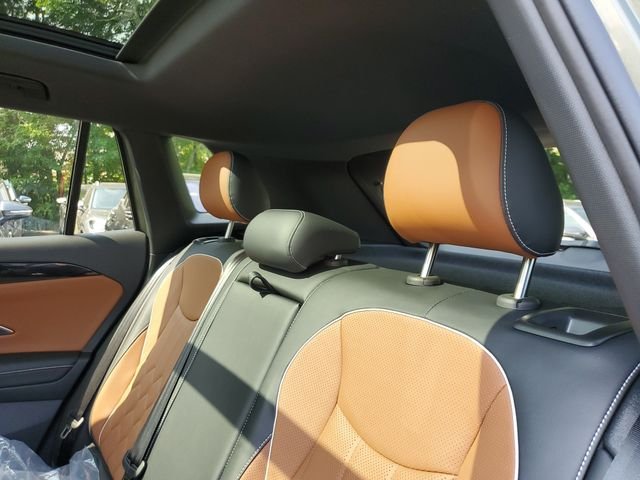 New 2026 Green Volkswagen 2.0T SEL R-Line Turbo image 9