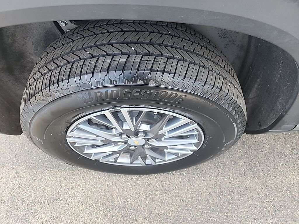 Used 2026 Gray Chevrolet LT image 21