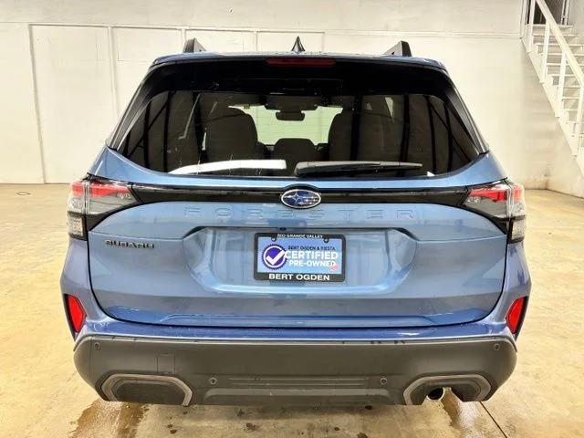 Used 2025 Blue Subaru Limited image 6