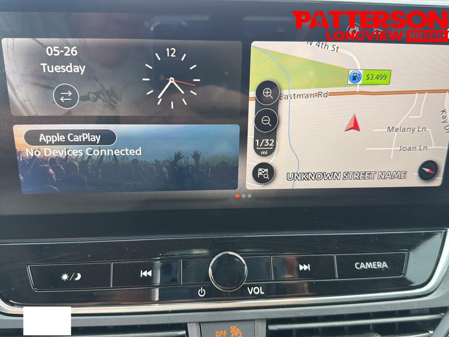 Used 2023 Scarlet Ember Tintcoat Nissan 2.0 SR image 9