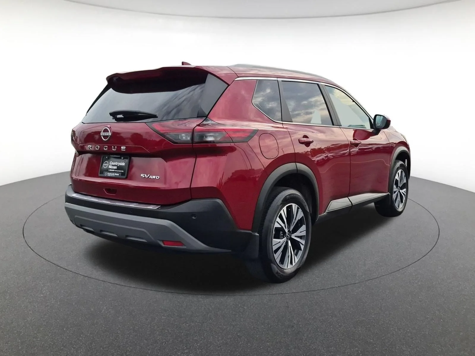 Used 2023 Scarlet Ember Tintcoat Nissan SV image 5