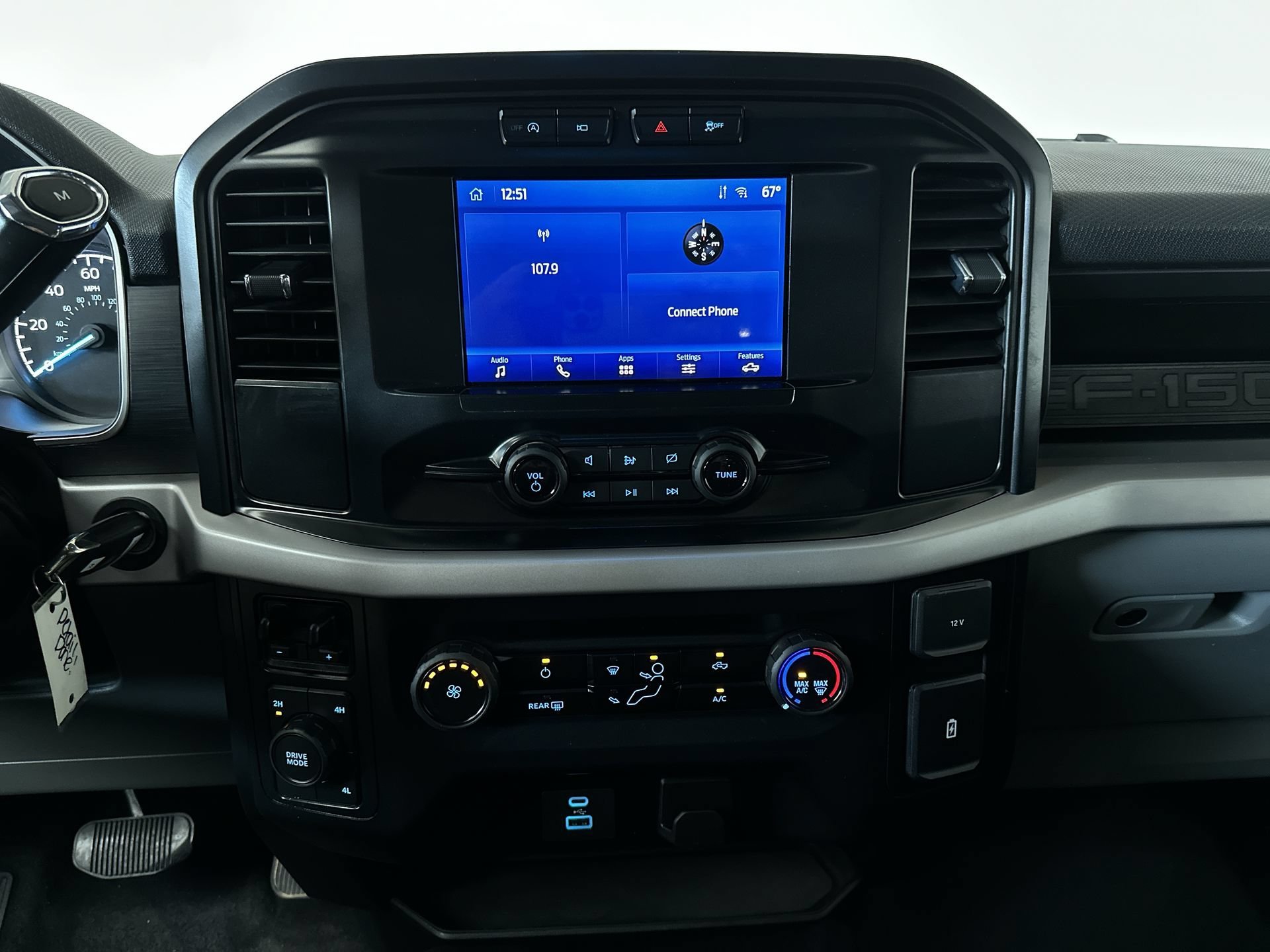Used 2023 Oxford White Ford XL image 18
