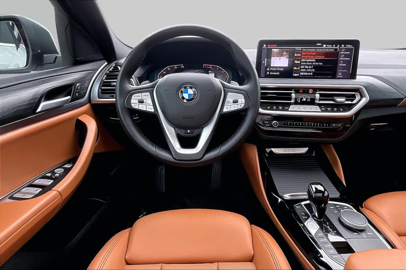 Pre-Owned 2023 BMW X4 XDrive30i