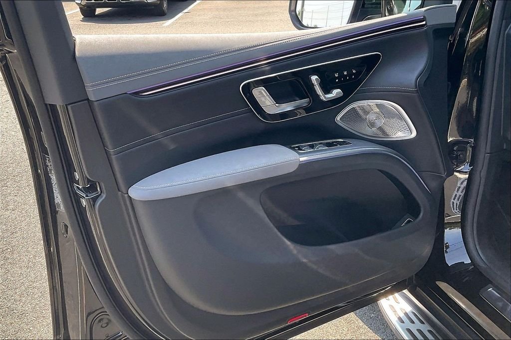 2023 Mercedes-Benz EQS SUV Base - Photo 15