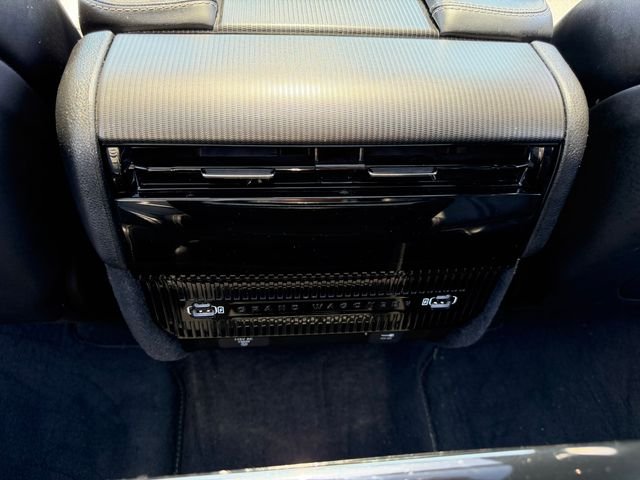 Used 2024 White Jeep  image 16