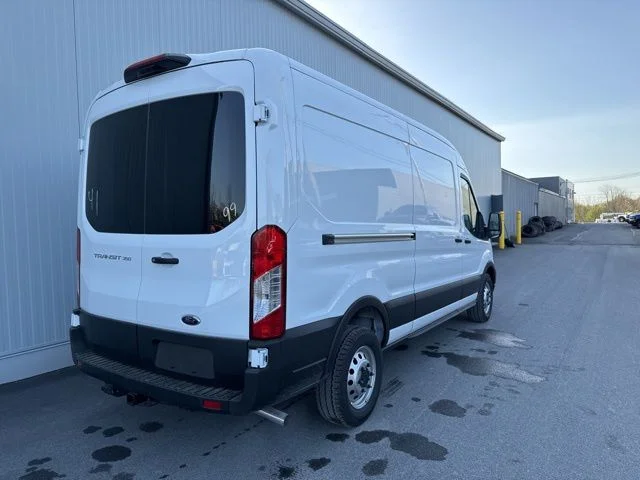 2025 Ford Transit Van Base - Photo 31