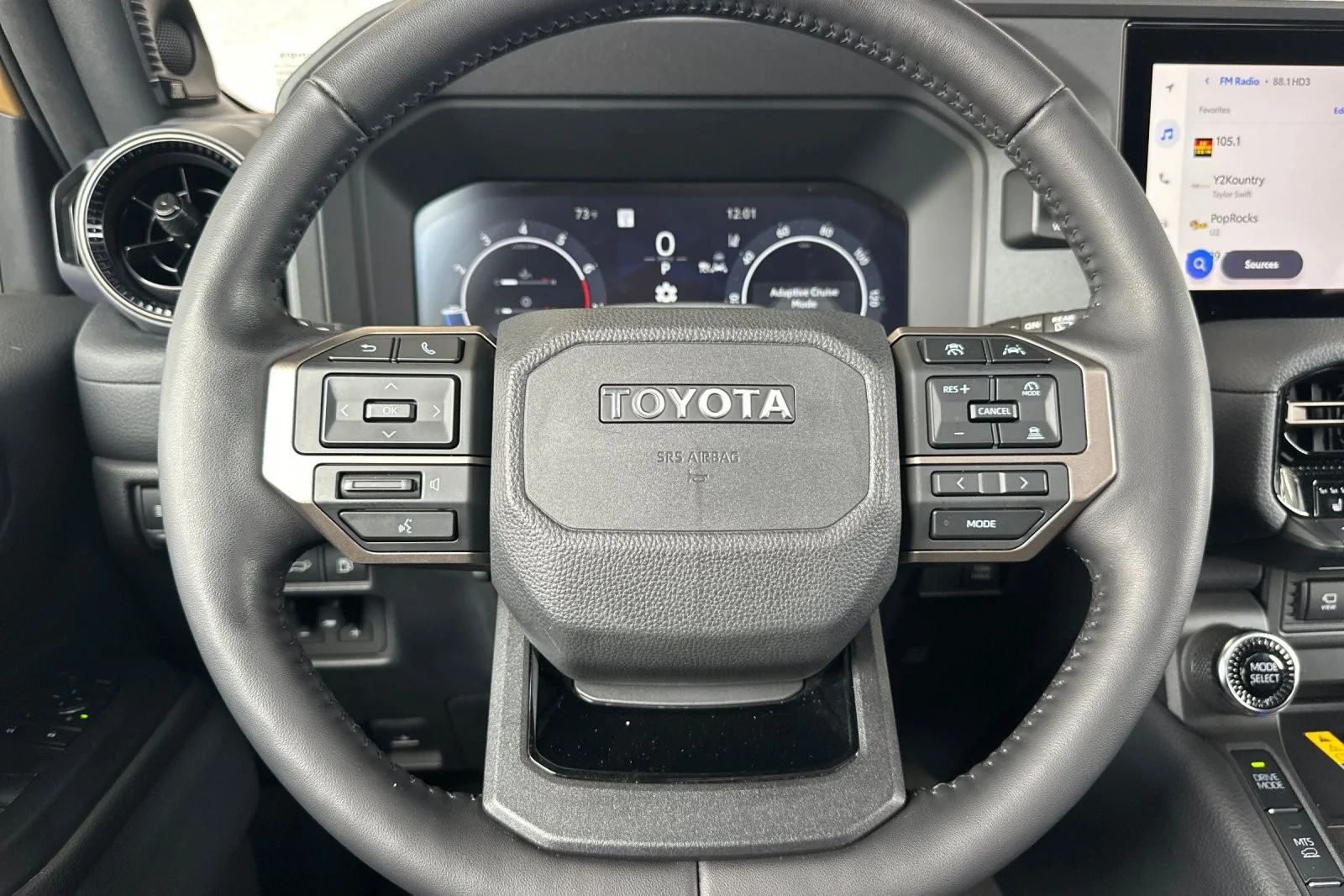 Used 2025 TRAIL DUST Toyota  image 22