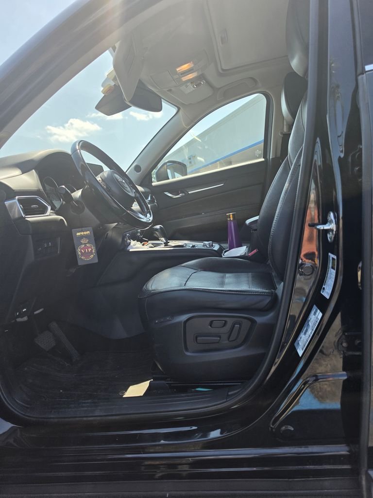 Used 2018 Black Mazda Grand Touring image 2