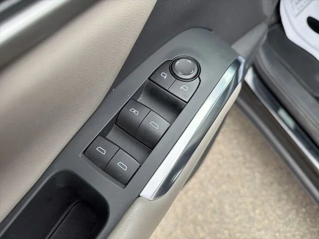 2025 Chevrolet Traverse LT - Photo 21