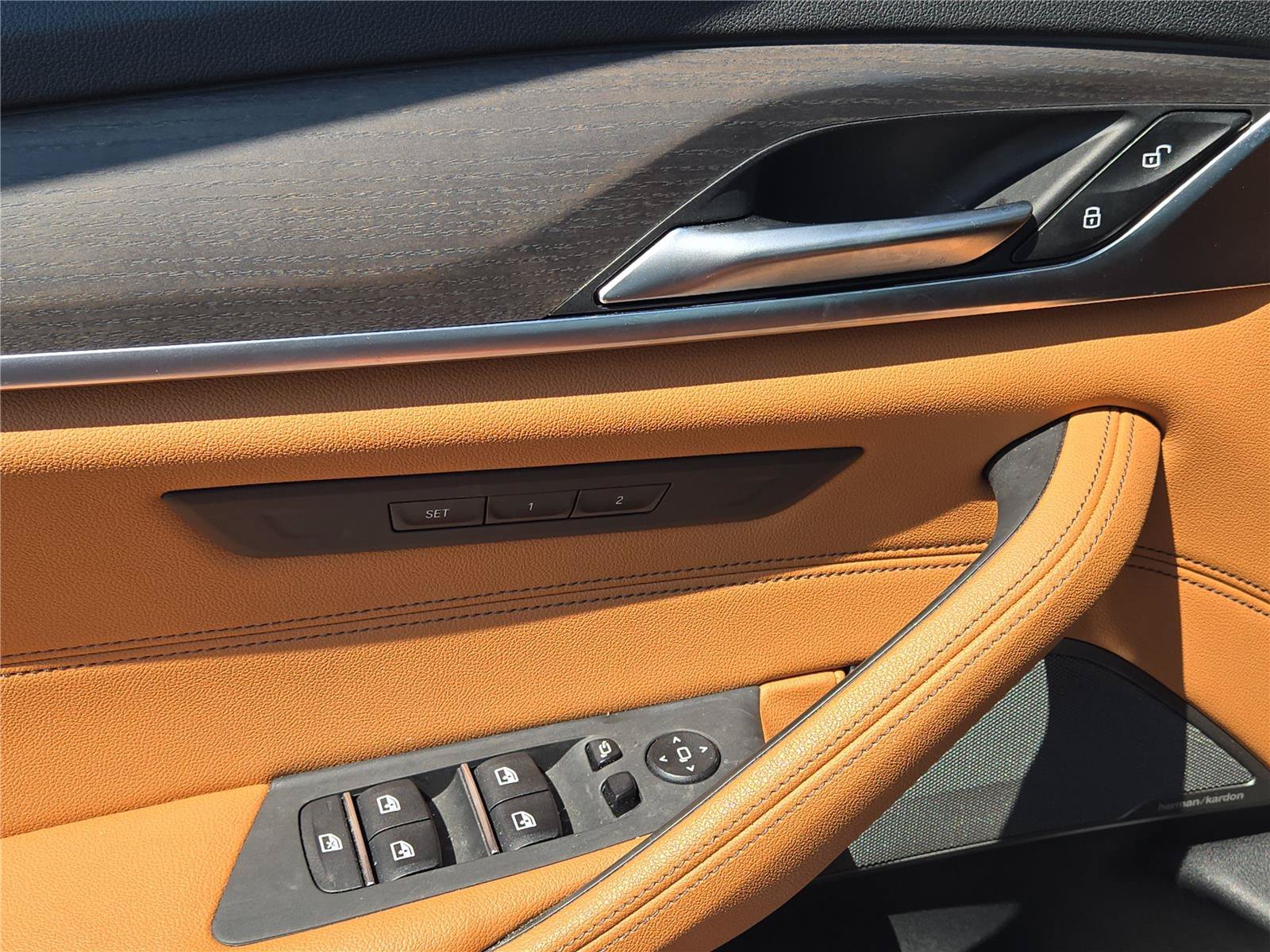 2023 BMW 5 Series 530i - Photo 23