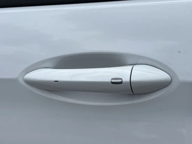 Used 2025 White Chevrolet LT image 39