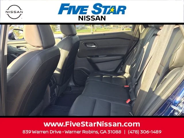 Used 2024 Blue Nissan SL image 6