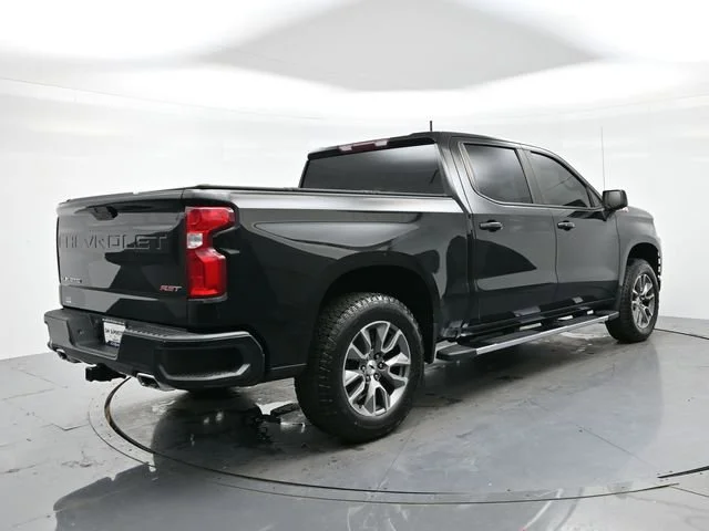Used 2022 Mosaic Black Metallic Chevrolet RST image 7