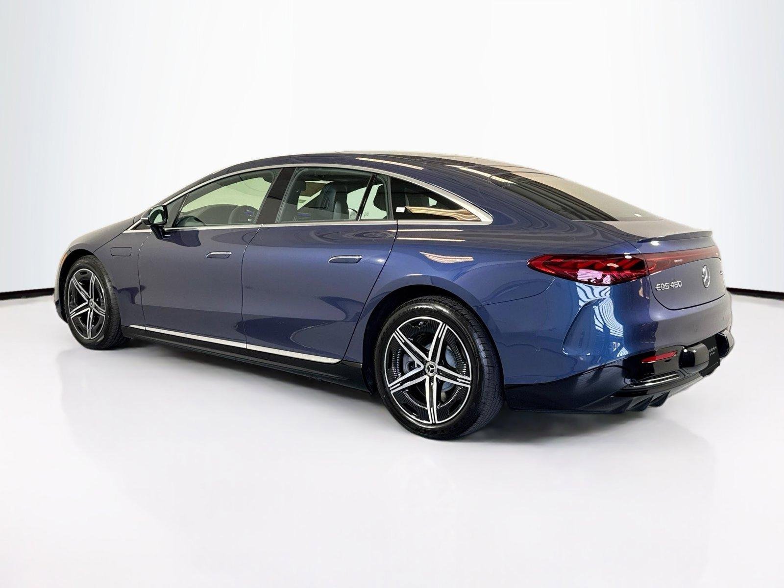 New 2026 Twilight Blue Metallic Mercedes-Benz EQS 450 image 7