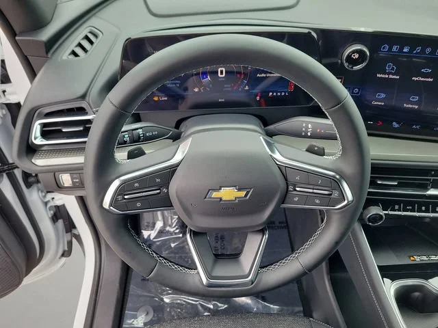 New 2026 Summit White Chevrolet LT image 25