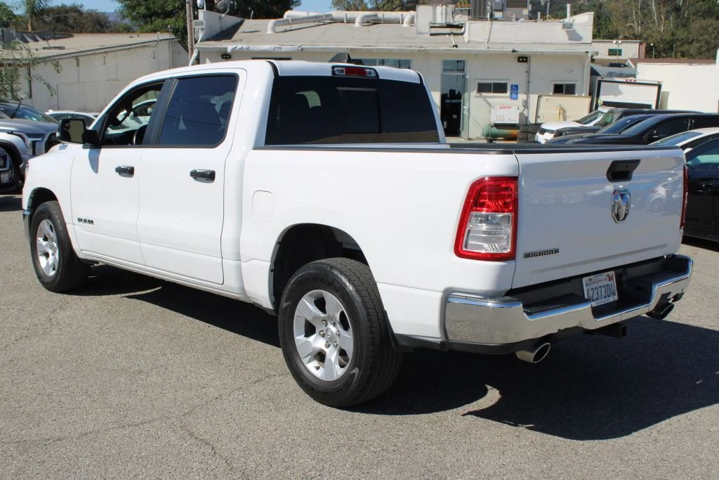 Used 2023 White Ram Big Horn/Lone Star image 6