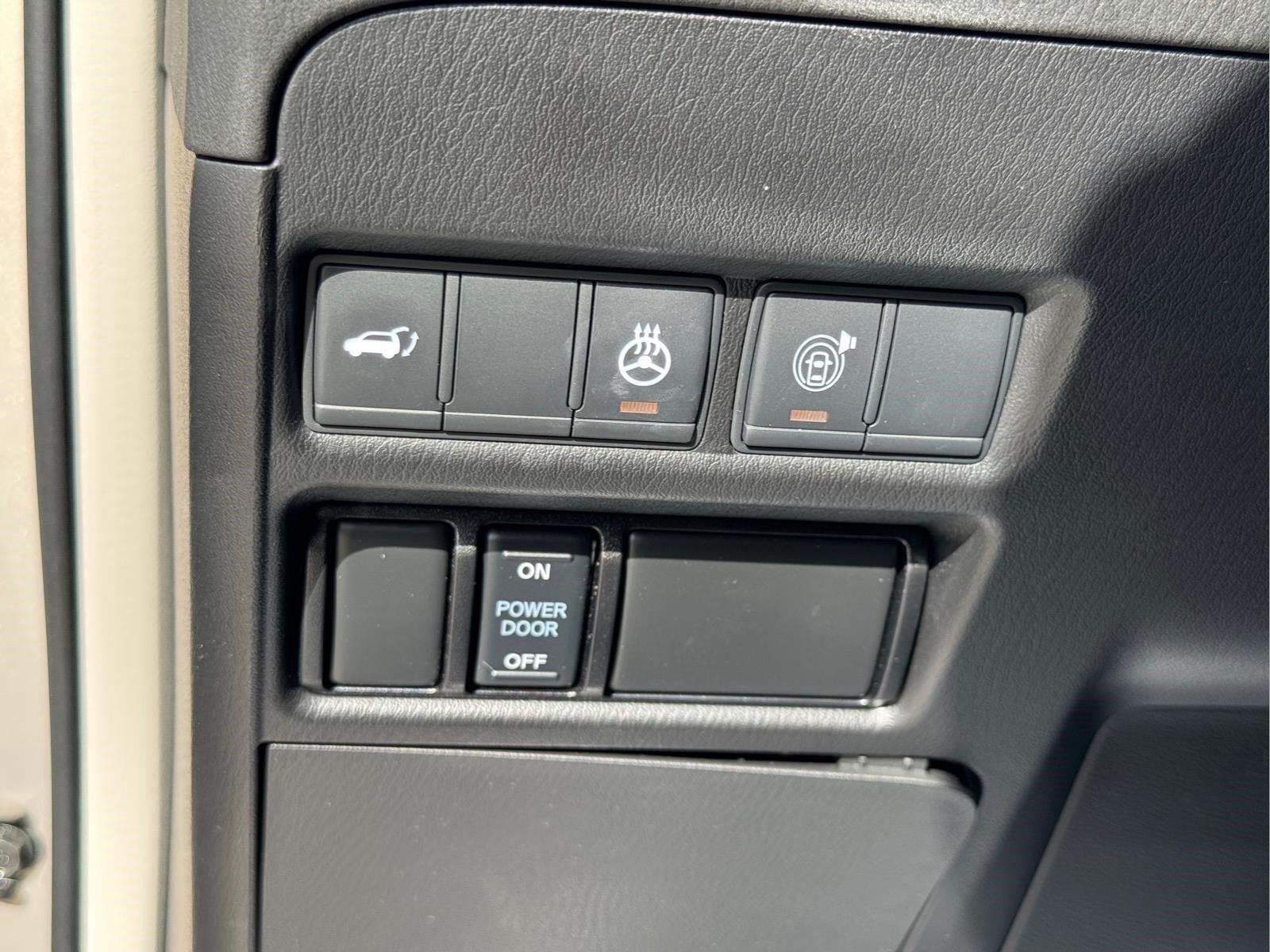 Used 2022 Champagne Quartz INFINITI PREMIUM SELECT image 20