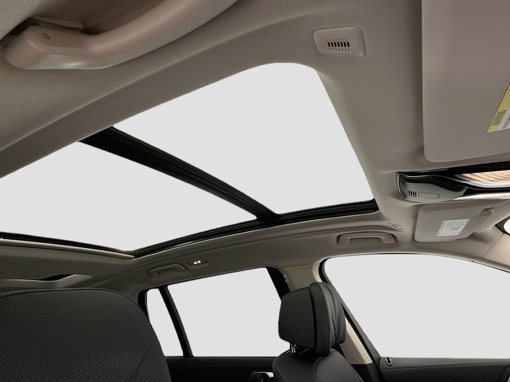 2026 BMW X7 40i - Photo 17