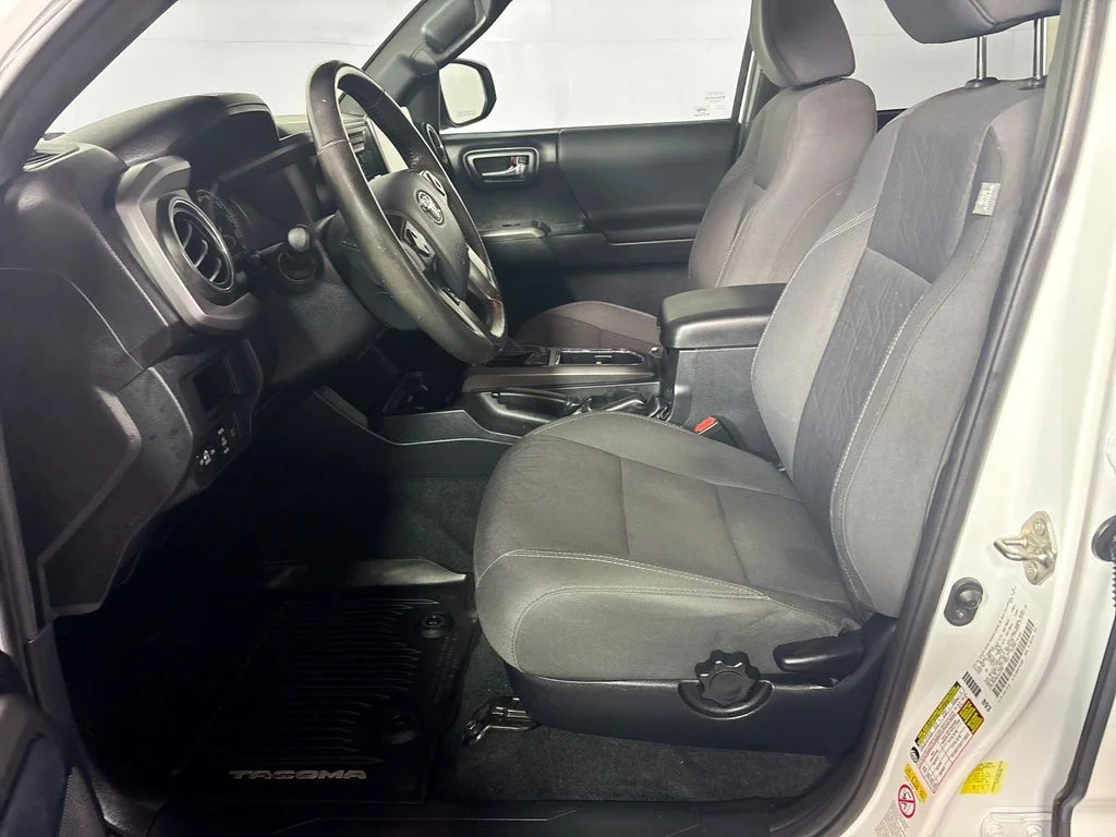 Used 2019 White Toyota TRD Off-Road image 11