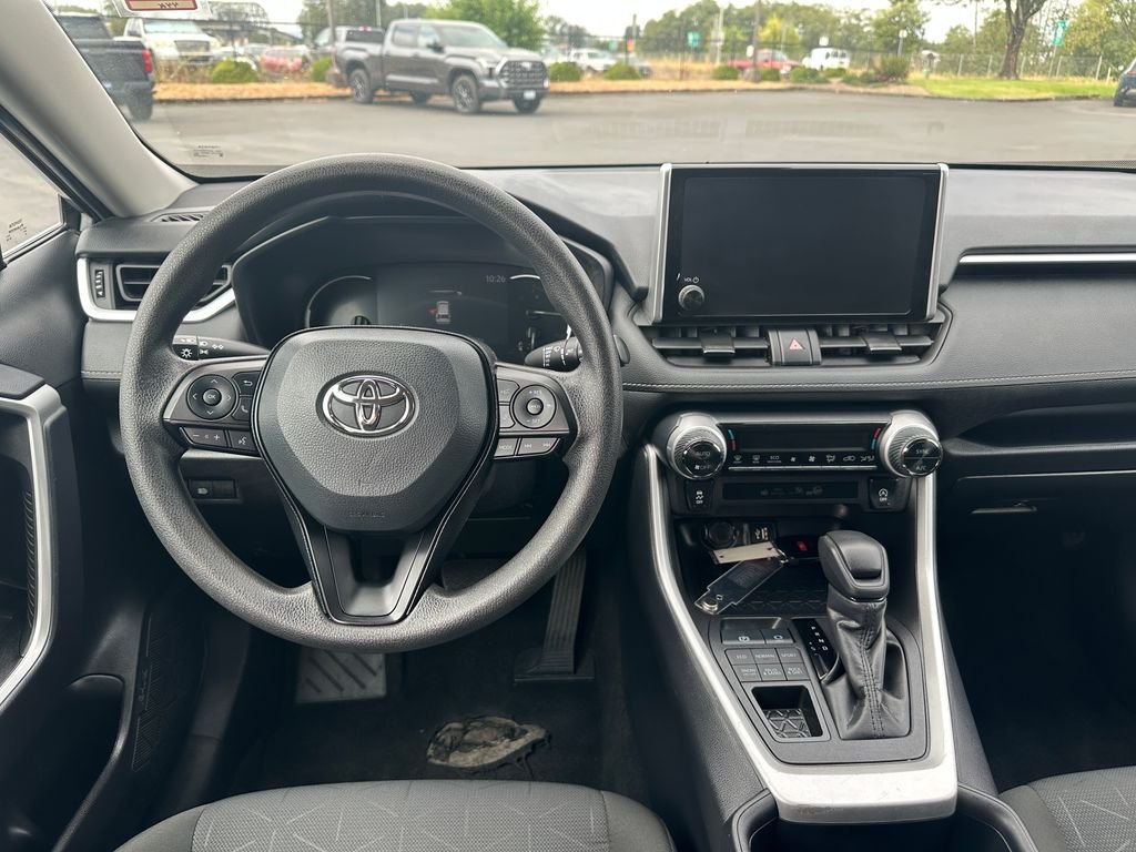 Used 2025 Silver Sky Metallic Toyota XLE image 15