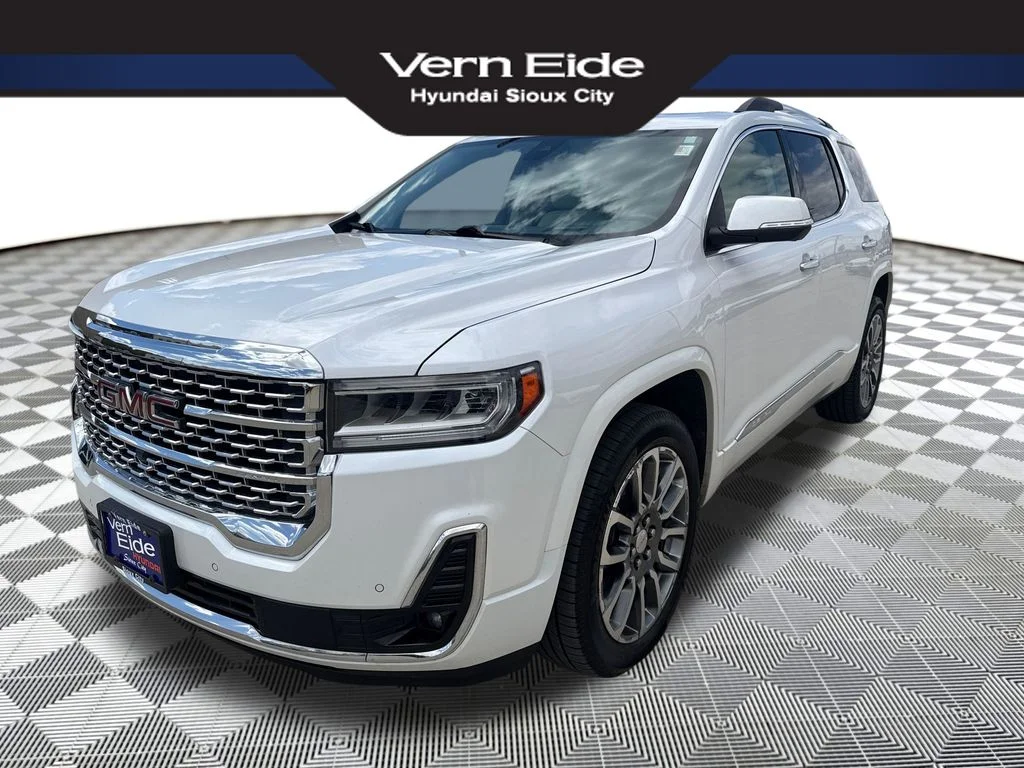 2020 GMC Acadia Denali AWD's photo