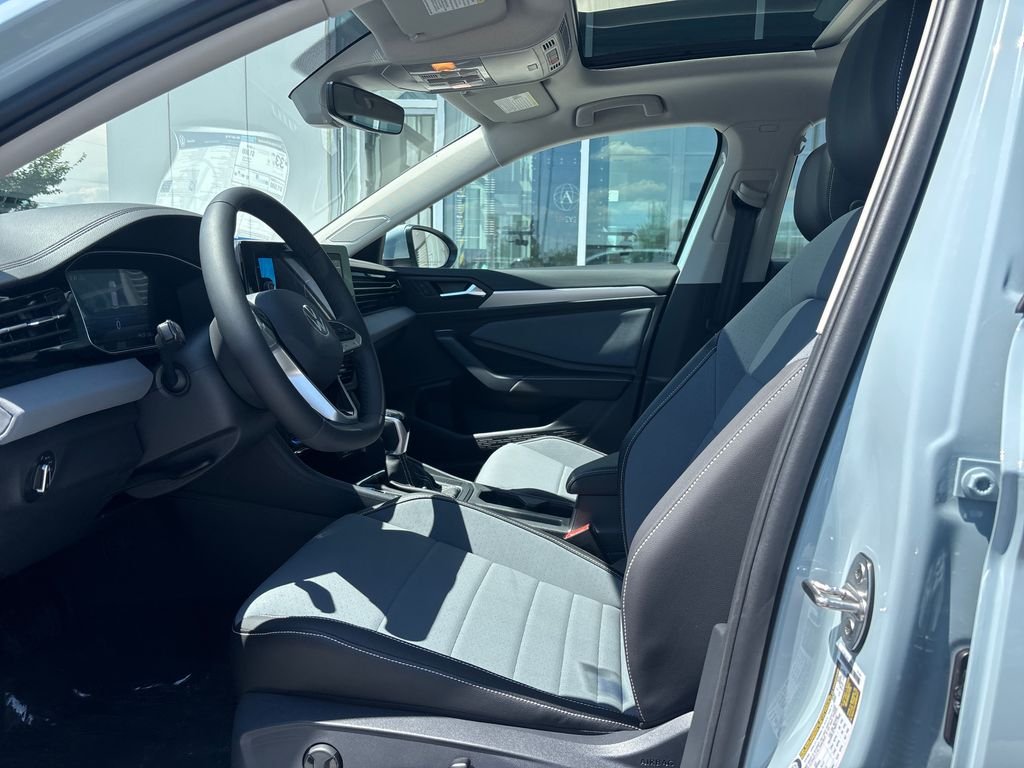 New 2026 Gray Volkswagen 1.5T SE image 17