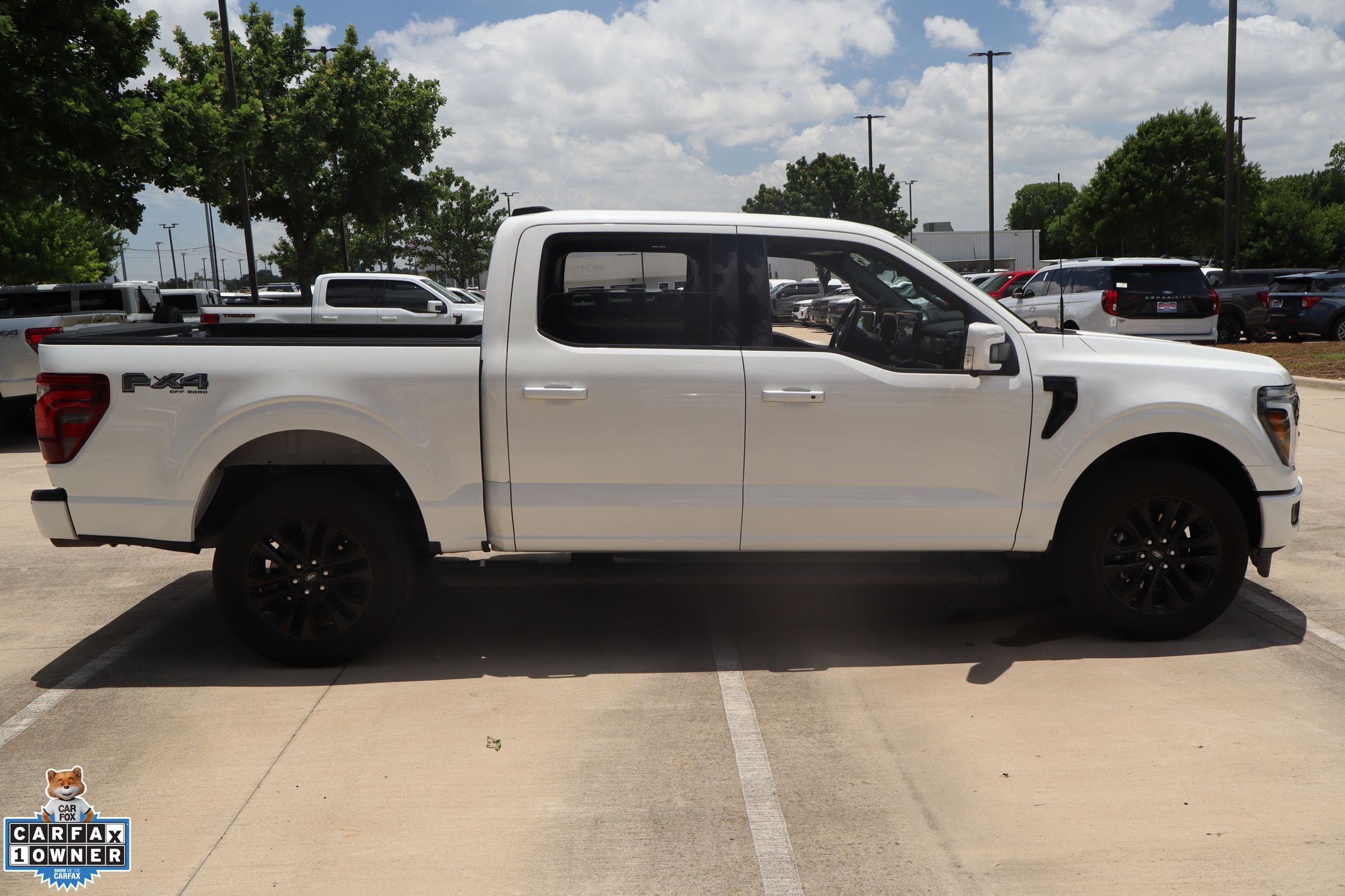 Used 2025 White Ford Lariat image 2