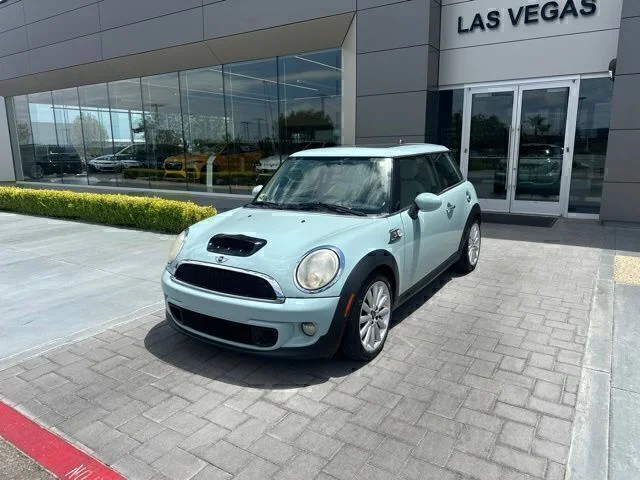 2011 MINI Cooper S's photo