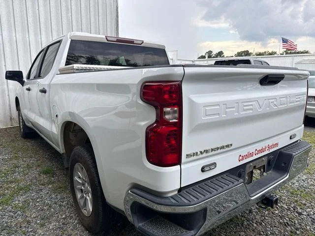Used 2022 White Chevrolet WT image 5