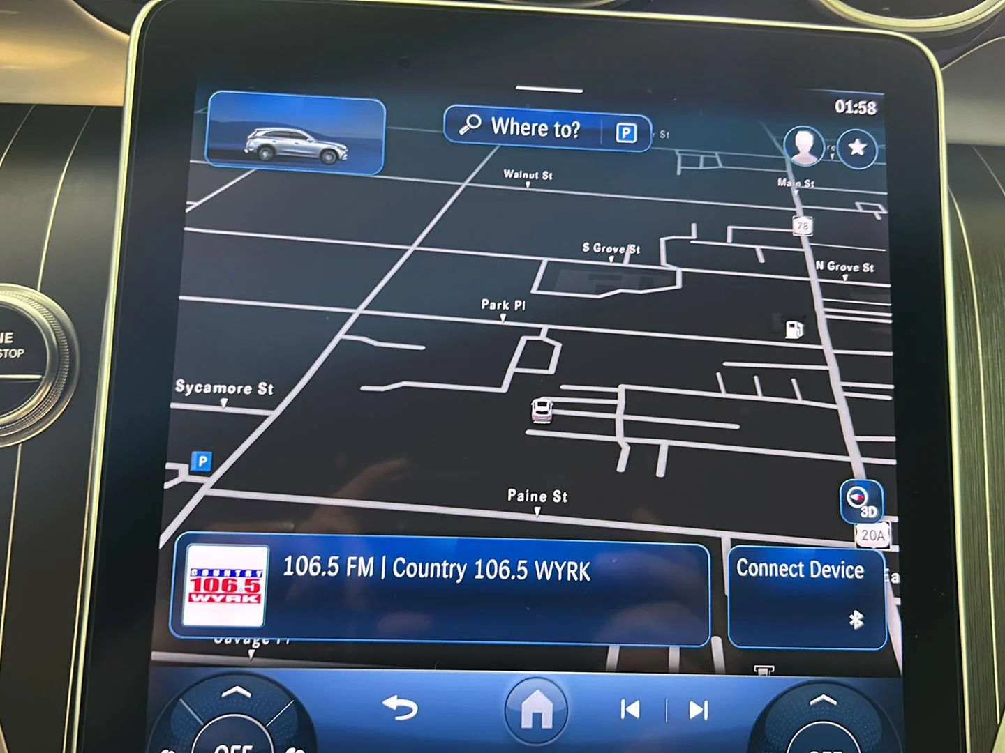 Used 2023 Cirrus Silver Metallic Mercedes-Benz GLC 300 image 4