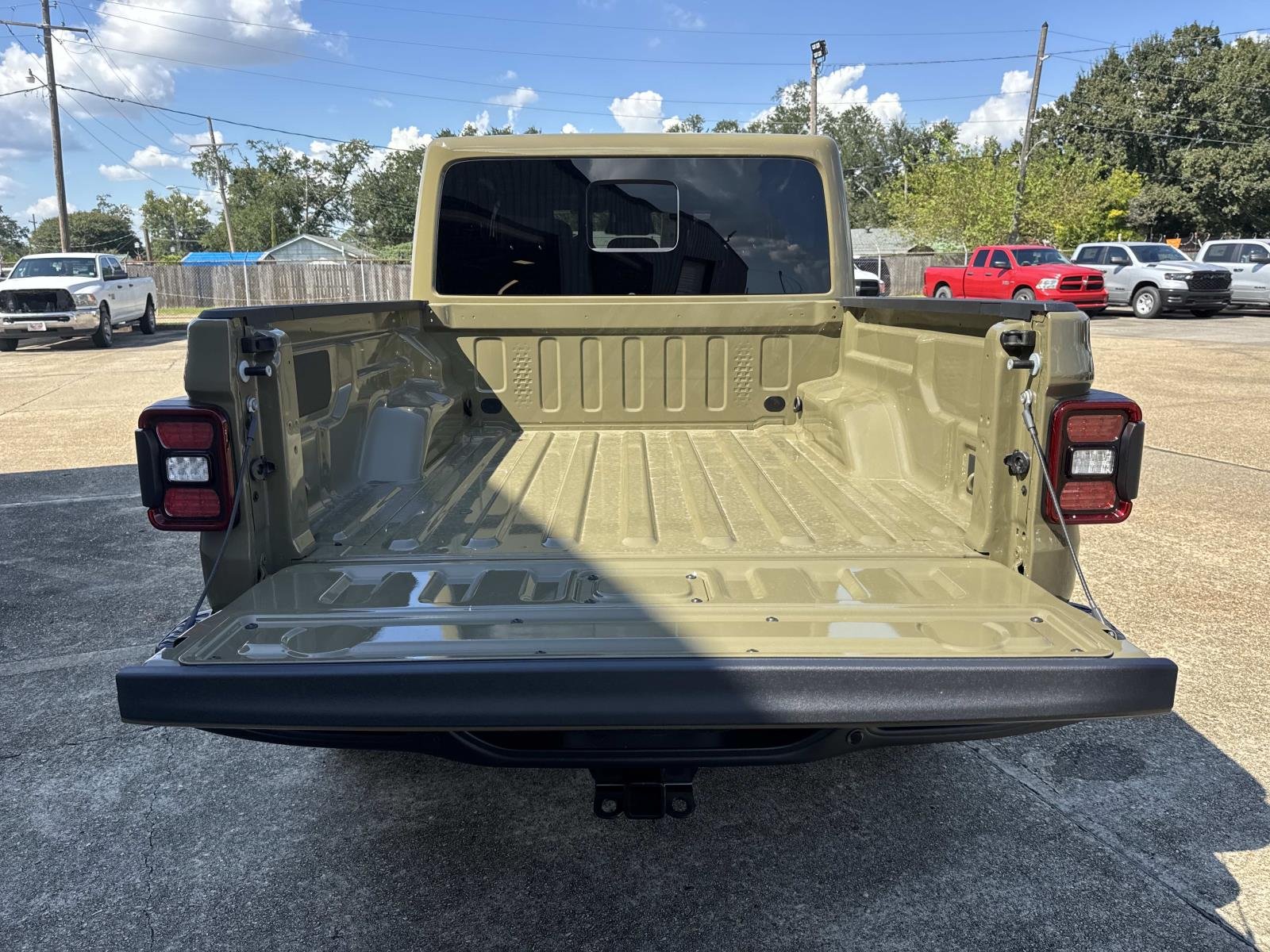 New 2026 41 Exterior Paint Jeep Rubicon X image 6