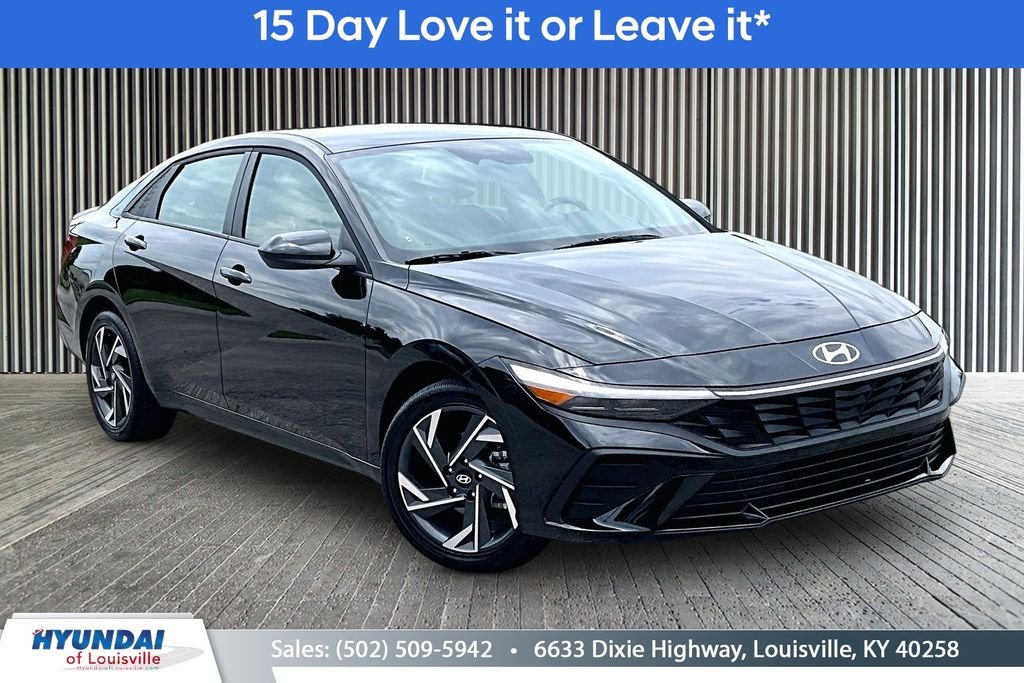 Certified Used 2025 Black Hyundai SEL Sport image 1