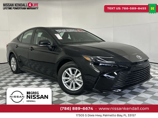 2025 Toyota Camry LE