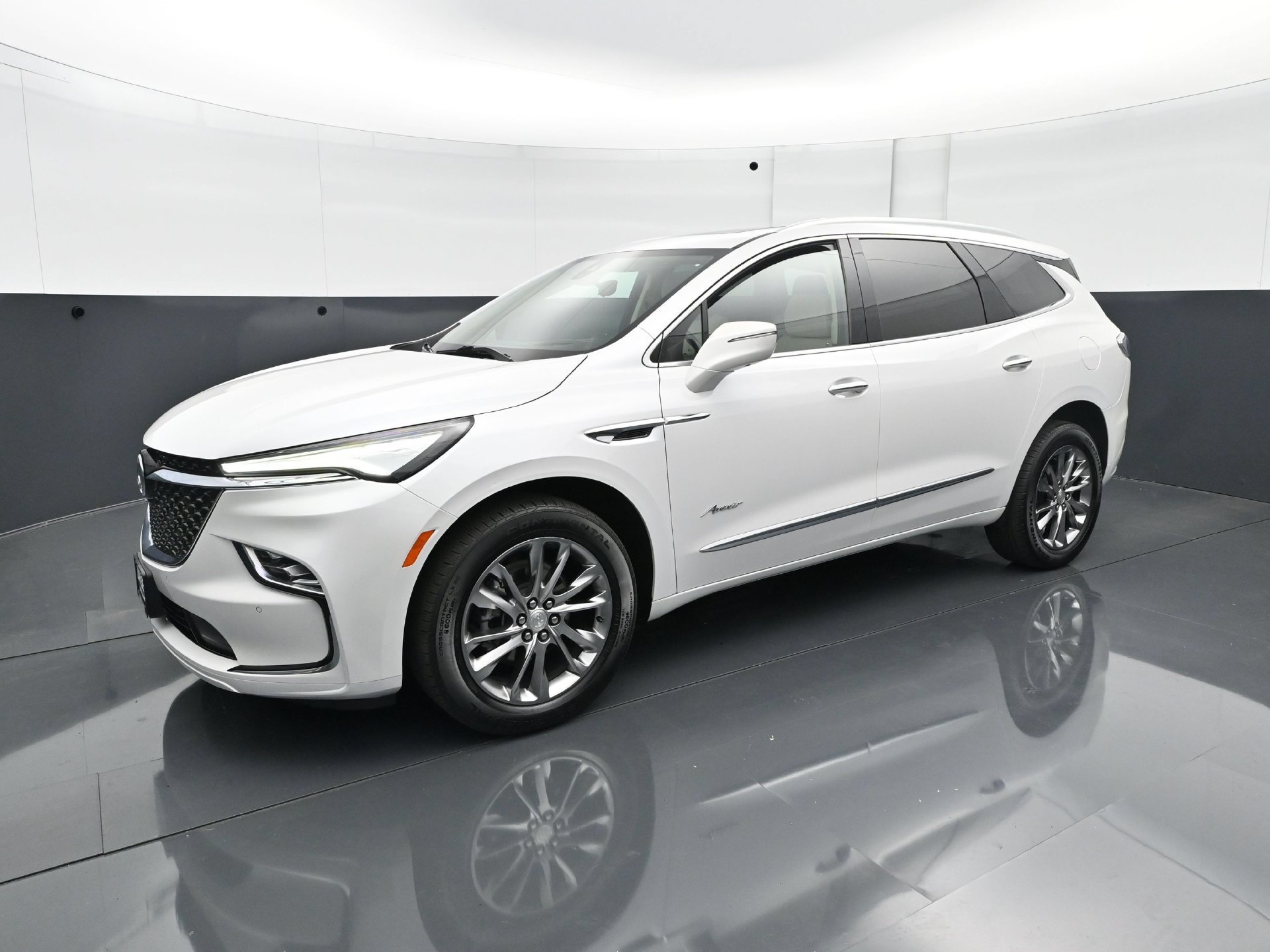Used 2022 Buick Enclave Avenir with VIN 5GAEVCKW6NJ182218 for sale in White Bear Lake, Minnesota