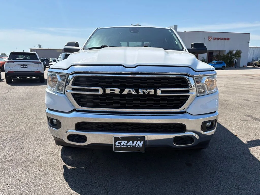 Used 2024 White Ram Big Horn/Lone Star image 2