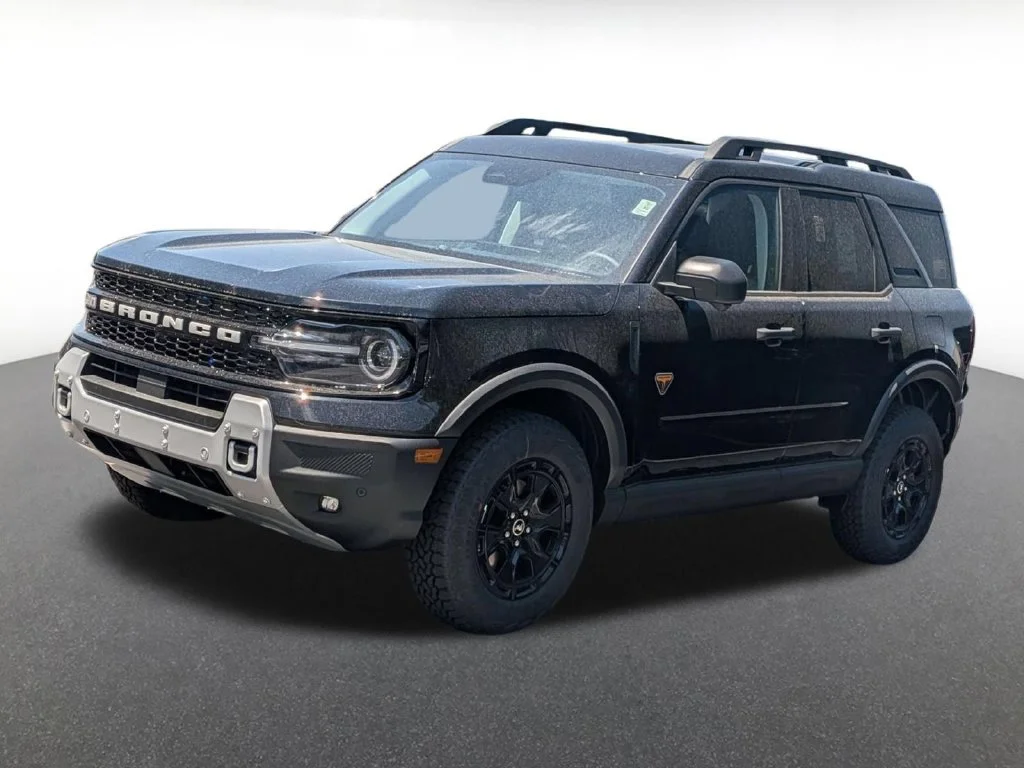 New 2026 Shadow Black Ford Badlands® image 7