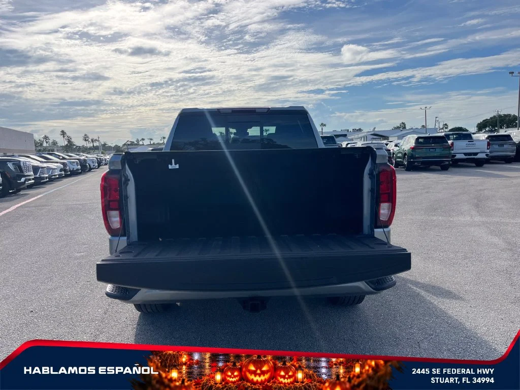 New 2026 Sterling Metallic GMC Elevation image 16