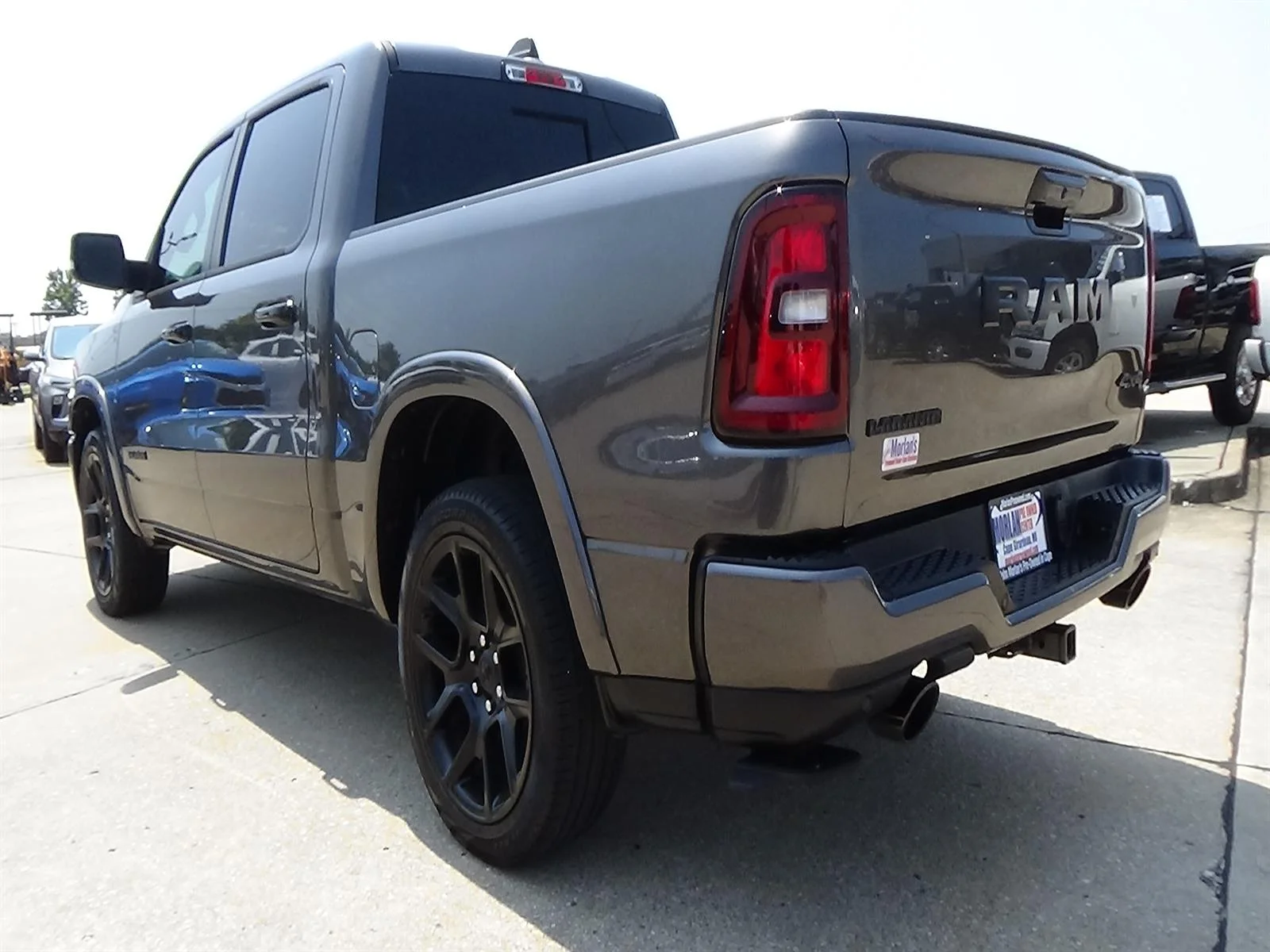 Used 2025 Granite Crystal Metallic Clear Coat (pau) RAM Laramie image 8
