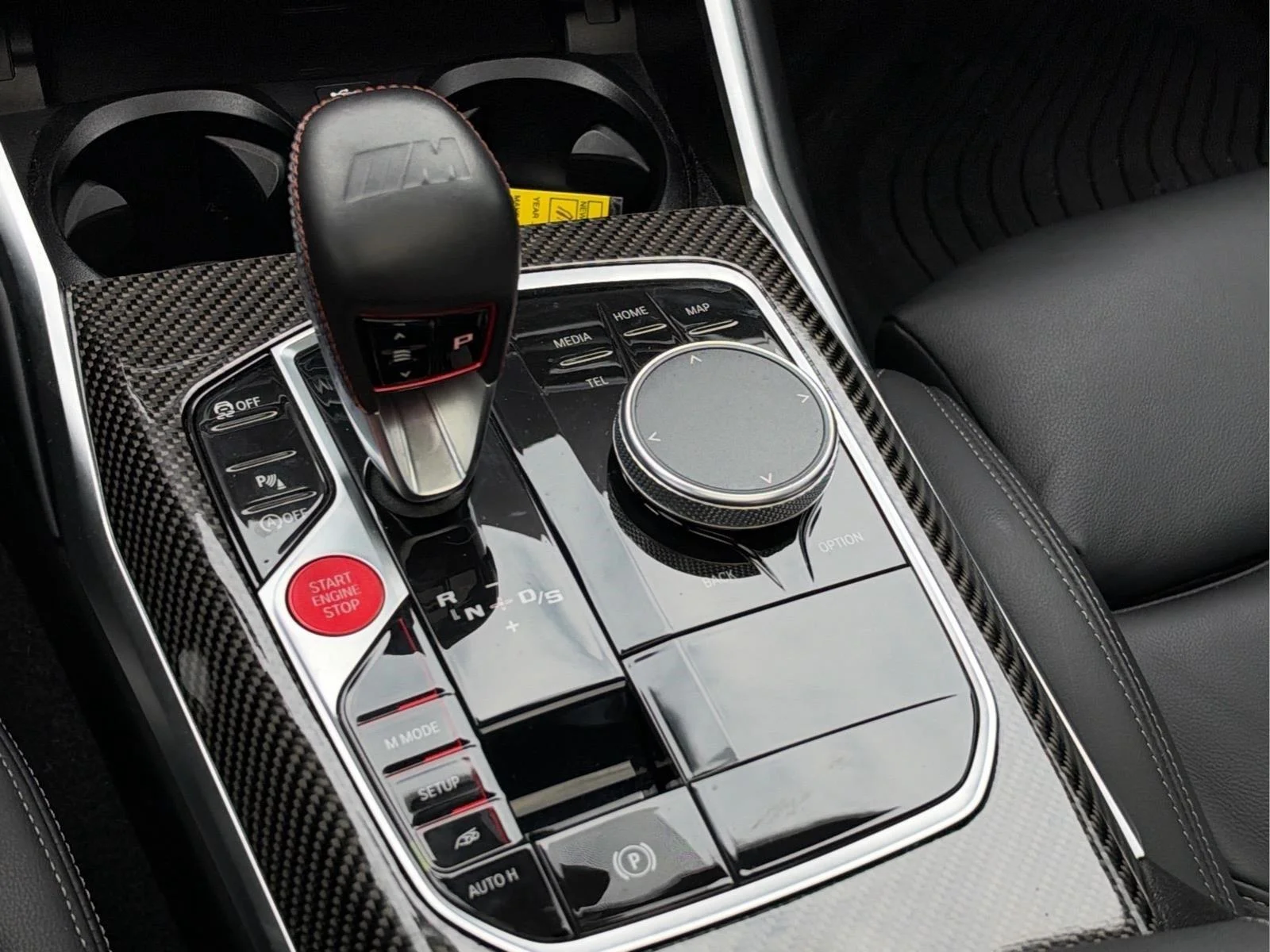 Used 2024 Brooklyn Gray Metallic BMW  image 28