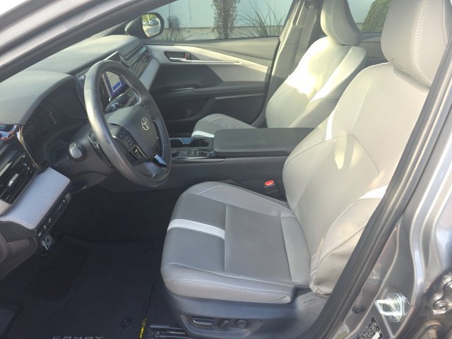 Used 2025 Silver Toyota SE image 18